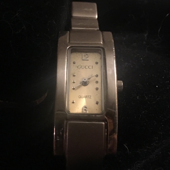 Gucci Watch - Picture 1 of 4